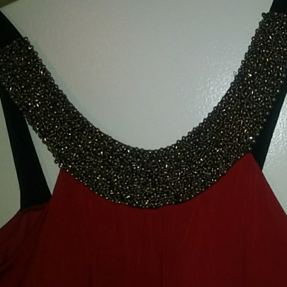 Dress - Picture 2 of 3
